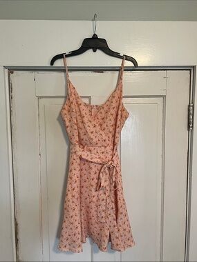 Floral Peach altar’d state Spaghetti-Strap Wrap Dress